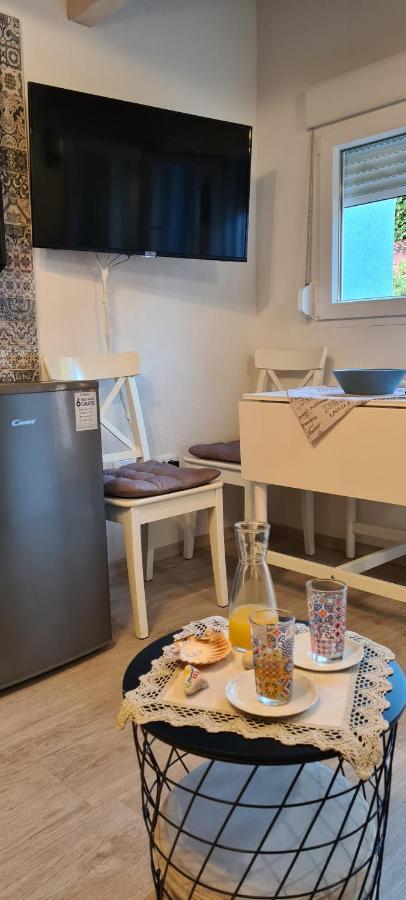 Studio Apartman Loreta Црес Экстерьер фото